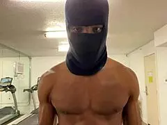 Work Out Biceps to Lift Ladies During Sex!