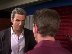 Η Tiffany Taylor λέει, το τέλειο πρόσωπο και κορμί μου γαμιούνται σκληρά