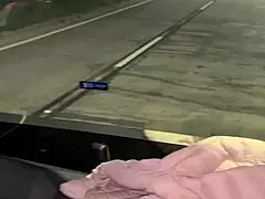 I got full servise in the truck, no condum 😅