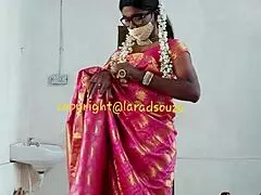 tera bond shows off her nice titties