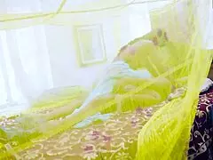 desi bihari bhabhi's hot body makes devar fuck her first time