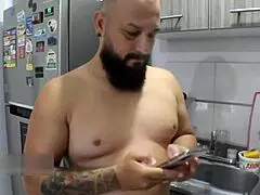 Engaño a Mi Madrastra Cachonda la Que Ama Follar con los Ojos Vendados y Me Hago Pasar por Su Marido Cornudo - Porno en Español