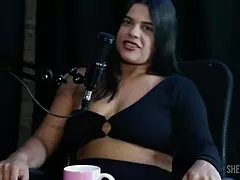 Compilados da val mineirinha no bora cast com bruna carlos watch on sheer red