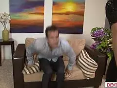 Soț și soție fut puicuța 18+ babysitter cu pizdă rasă 😏