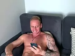 Is Oksana Katysheva getting anal fucked backstage in real porno?