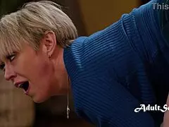 I fucked my step mom Dee Williams better than video games