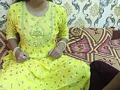 INDIAN VALENTINE SPECIAL-STEPBROTHER PROPOSED SAARA HER STEP SIS BUT HIDE THE REAL PLAN WITH HINDI