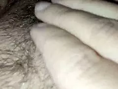 tutta bagnata questa fica aperta