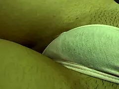 天啊我继母的骚屄肿得好大