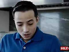 Stunning Blonde With Big Booty And Natural Tits Seduces Stepson