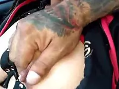 Mature Mexican MILF in the car, what secrets does she hide?