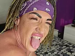 Sinto meu cu rasgando com squirt final nessa foda anal intensa