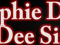 소피 데이와 디 시렌의 에로틱함 사랑했어. 큰 가슴과 엉덩이에 장난감 가지고 놀았어.