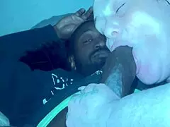 검은 쿠거 밀프 큰 검은 자지 슬로피 검치소 깊게 질식 스릴