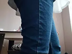 That hot secretary is masturbating right in the office, so steamy