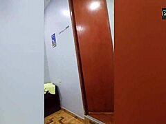 コンビニ帰りの熟女街中でナンパしてアナルガンガン犯しチンポクソまみれ！