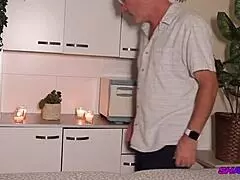 Teen 18 relaxing happy ending massage