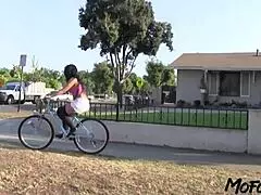 Mofozo Com Amateur Model With Big Ass Gets Cum On Face