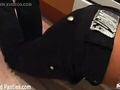 hey emo tomboy teen why are you taking off those skinny jeans like that?