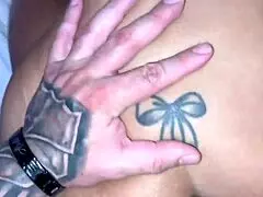 Olha o que fizeram comigo acabaram com o meu CU primeiro foi o marido pra abrir caminho para o PAU gigante do amigo