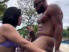 Jacuzzi Break! Kylei Ellish Enjoys Big Black Cock In Bath!