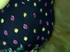 harassing a mature woman on lima streets pt 1