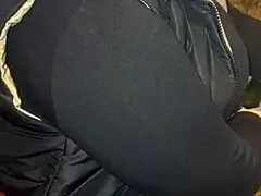 I meet a mature woman at the party and we chat