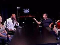 BBW sells more on social media