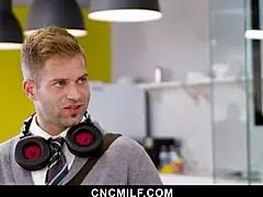 Employees at the freeuse office can have sex anytime they want 😜 - cncmilf