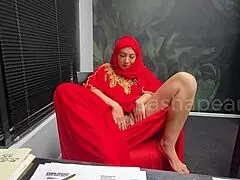 breeding session with sasha pearl