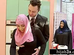 All-Natural Busty Muslim Teen 18+ Seduces Her Stepmom's White Boyfriend with Big Tits and Cheating