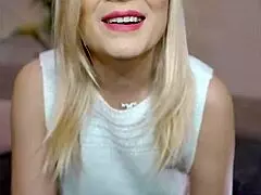 hot babe chats on whatsapp call