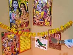 Desi hospodyňka s velkými prsy dostává facial v domácím videu