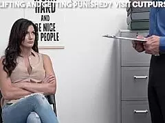 ベッキー・バンディーニ継母の誘惑セックス