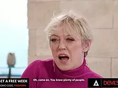 Early Morning Homemade Videos With Black Shiny African Woman Screaming In Hospital