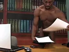 Horny Mature Cougar Faces Bbc!