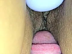 cierra la masturbaci�n con perrito y cum en mi trasero