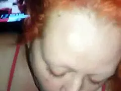 Renata, the naughty mature redhead, gives amazing blowjob 😋