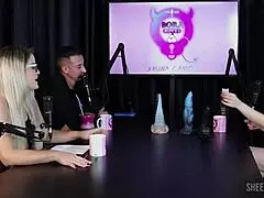 Compilados Da Mary Red Queen No Bora Cast Com Bruna Carlos Watch On Sheer Red