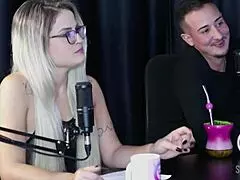 Compilados Da Mary Red Queen No Bora Cast Com Bruna Carlos Watch On Sheer Red