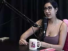 Did Renatinha Melo get fucked in the middle of the sea during swing house visit?