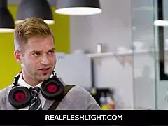 Watching Office Crush Freeused With Fleshlight