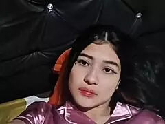 Hot latina wakes up to masturbate her wet pussy in homemade video.