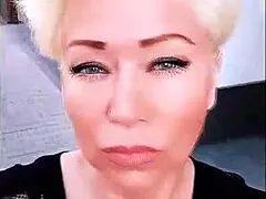 Hot milf aimee squirts standing while fingering and moaning