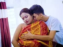 desi owner fucks maid after seeing big boobs and cunt