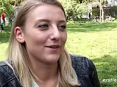 Heiße 19-Jährige Münchnerin Lässt Sich Beim Masturbieren Filmen