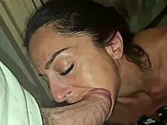 Hot summer night outdoor blowjob with shaved milf