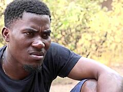 Ó wow, a nagy faszú fejfiú végre megbaszza a rövid osztálytársát azzal a hosszú fasszal pont az igazgató ablaka előtt! 😍