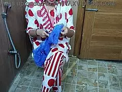 Hindi teen stepson sneaks up on stepmom as she changes clothes in the room, and she enjoys it with Hindi audio.