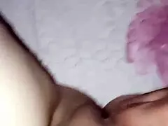 Quick Slap on Pregnant Milf's Pussy